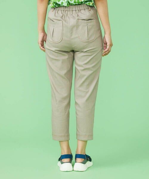 Jocomomola / ホコモモラ ショート・ハーフ・半端丈パンツ | フラワー刺繍テーパードパンツ | 詳細2