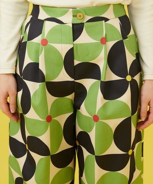 Jocomomola / ホコモモラ その他パンツ | Verde manzana プリントカーブシルエットパンツ | 詳細7