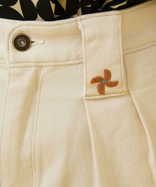 Jocomomola / ホコモモラ チノ・ワークパンツ | 刺繍入りカツラギストレートパンツ | 詳細5