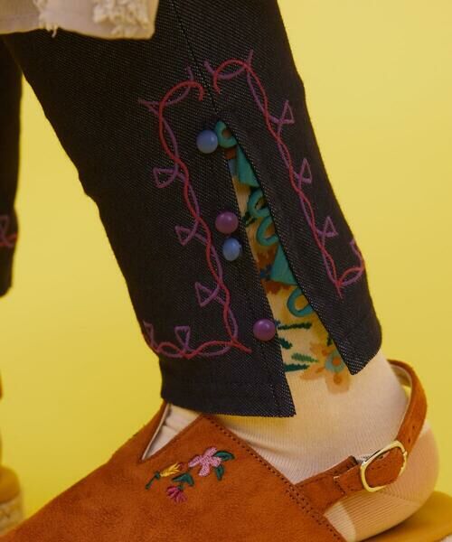 Jocomomola / ホコモモラ その他パンツ | Triangulo 刺繍レギンスパンツ | 詳細6