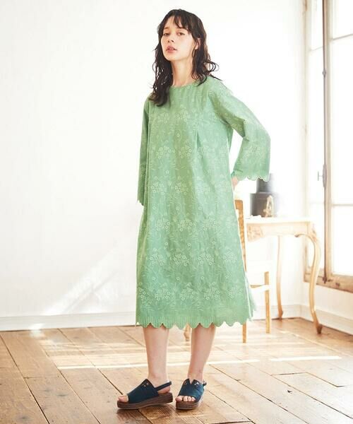Jocomomola / ホコモモラ ロング・マキシ丈ワンピース | スカラップフラワー総刺繍ワンピース | 詳細15