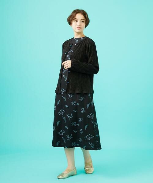 良好★ホコモモラデシビラ 総柄ノースリーブワンピース★　　JOCOMOMOLA/マルチカラー/ベージュ/オフホワイト/綿混/フラッグ/22899-YU0319 JOCOMOMOLA de Sybilla 総柄 ノースリーブワンピース - メルカリ