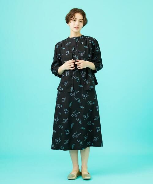 Jocomomola / ホコモモラ ロング・マキシ丈ワンピース | Abundancia de flores フラワー総刺繍ノースリーブワンピース | 詳細12