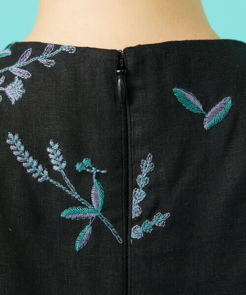 Jocomomola / ホコモモラ ロング・マキシ丈ワンピース | Abundancia de flores フラワー総刺繍ノースリーブワンピース | 詳細7