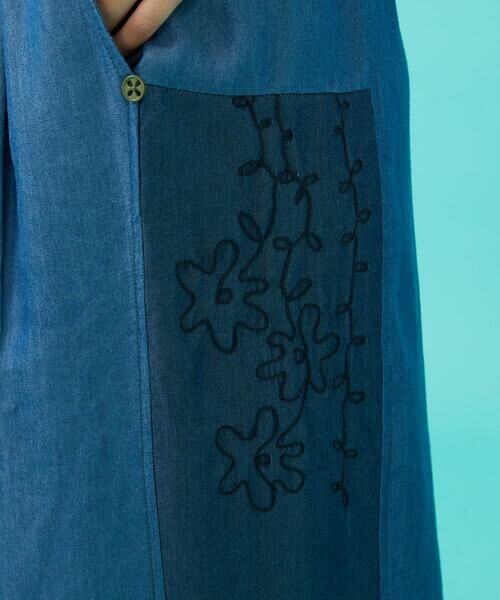 Jocomomola / ホコモモラ その他パンツ | Flor pintada テンセルデニムワイドパンツ | 詳細6