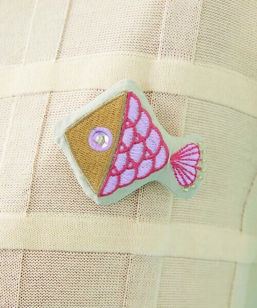 Jocomomola / ホコモモラ カーディガン・ボレロ | Pez nandador お魚ブローチカーディガン | 詳細10