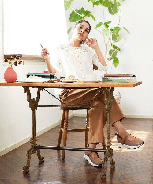 Jocomomola / ホコモモラ シャツ・ブラウス | Nadar entre flores フラワー刺繍ブラウス | 詳細15