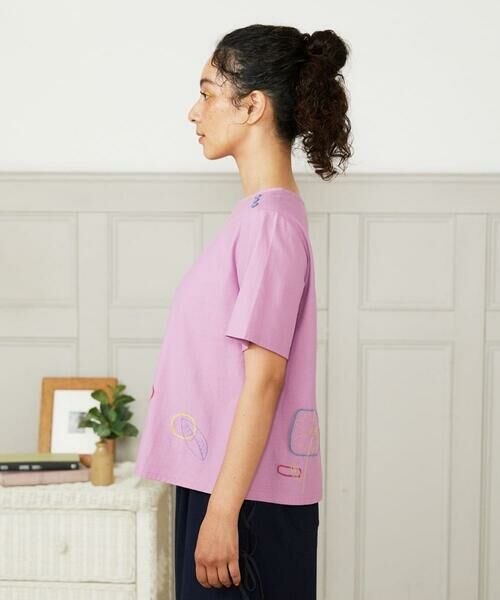 Jocomomola / ホコモモラ カットソー | Escala floral フラワー刺繍クラフトTシャツ | 詳細1