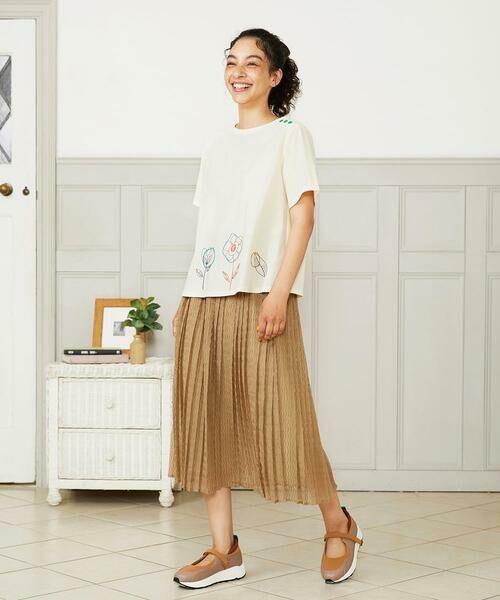 Jocomomola / ホコモモラ カットソー | Escala floral フラワー刺繍クラフトTシャツ | 詳細12