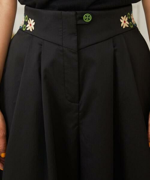 Jocomomola / ホコモモラ その他パンツ | Monotono フラワー刺繍ワイドパンツ | 詳細4