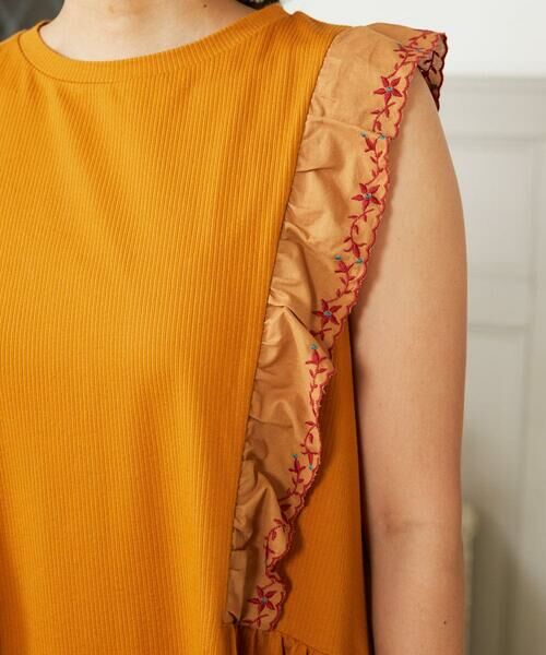 Jocomomola / ホコモモラ ロング・マキシ丈ワンピース | Hiedra 刺繍フリル付きノースリーブワンピース | 詳細11