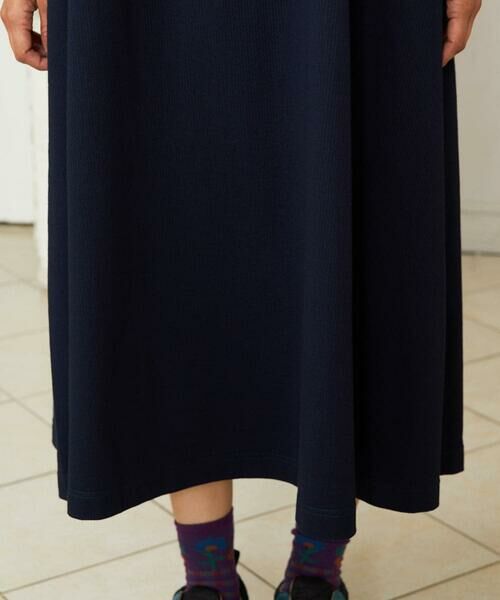 Jocomomola / ホコモモラ ロング・マキシ丈ワンピース | Hiedra 刺繍フリル付きノースリーブワンピース | 詳細5