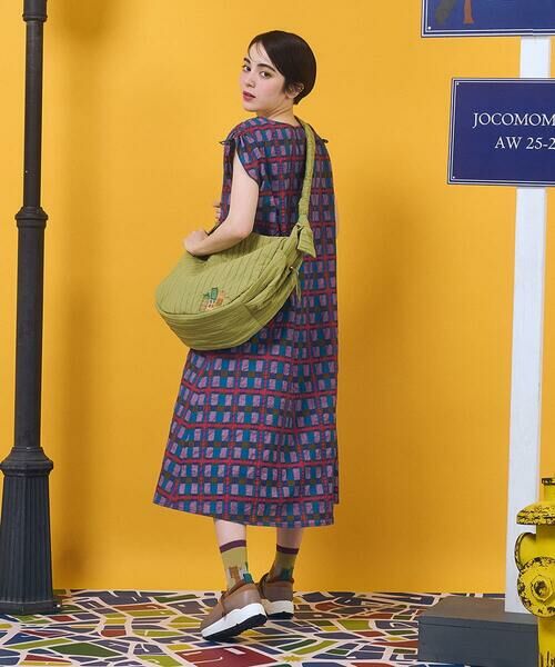 Jocomomola / ホコモモラ ショルダーバッグ | プリーツデザインラウンドショルダーバッグ | 詳細13