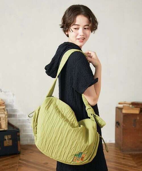 Jocomomola / ホコモモラ ショルダーバッグ | プリーツデザインラウンドショルダーバッグ | 詳細9