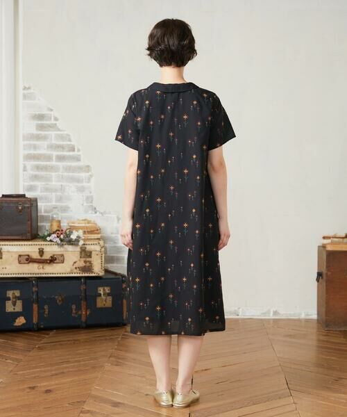 Jocomomola / ホコモモラ ロング・マキシ丈ワンピース | Escaleras de flores フラワー総刺繍ワンピース | 詳細2