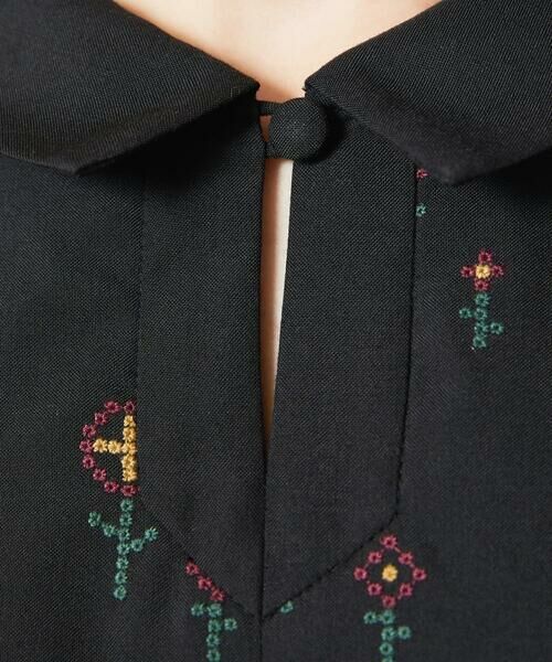 Jocomomola / ホコモモラ ロング・マキシ丈ワンピース | Escaleras de flores フラワー総刺繍ワンピース | 詳細4