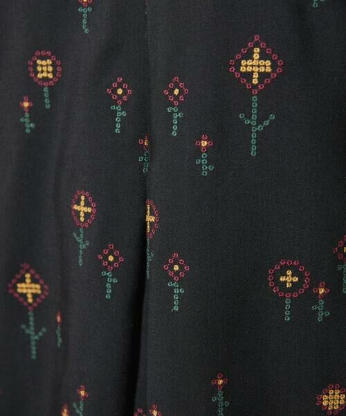 Jocomomola / ホコモモラ ロング・マキシ丈ワンピース | Escaleras de flores フラワー総刺繍ワンピース | 詳細8