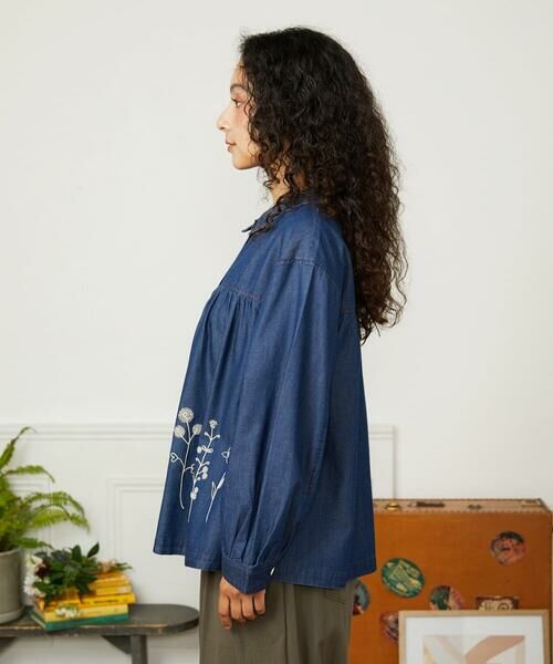 Jocomomola / ホコモモラ シャツ・ブラウス | Jardines コード刺繍デニムブラウス | 詳細2