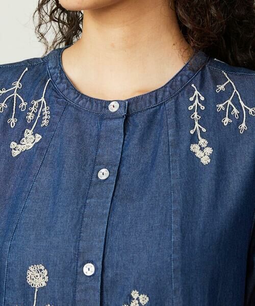 Jocomomola / ホコモモラ ロング・マキシ丈ワンピース | Jardines コード刺繍デニムシャツワンピース | 詳細3