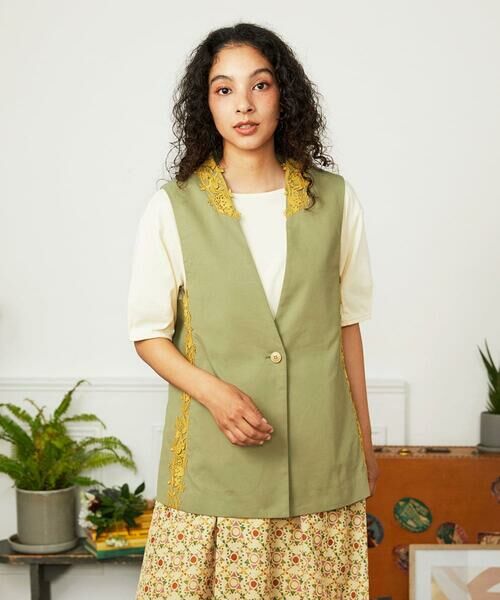 Jocomomola / ホコモモラ ベスト | Encaje de Animal フラワーレースジレ | 詳細1