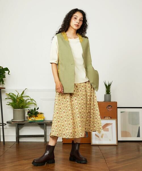 Jocomomola / ホコモモラ ベスト | Encaje de Animal フラワーレースジレ | 詳細12