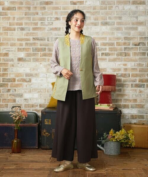 Jocomomola / ホコモモラ ベスト | Encaje de Animal フラワーレースジレ | 詳細15