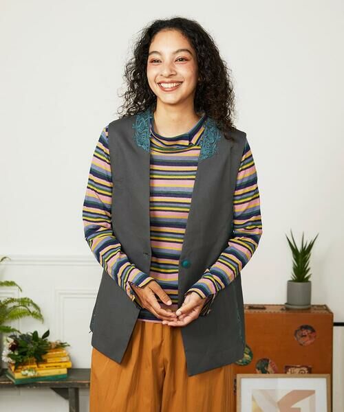 Jocomomola / ホコモモラ ベスト | Encaje de Animal フラワーレースジレ | 詳細20