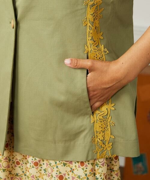 Jocomomola / ホコモモラ ベスト | Encaje de Animal フラワーレースジレ | 詳細9