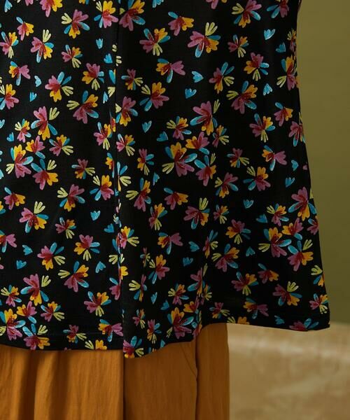 Jocomomola / ホコモモラ カットソー | Petalo フラワープリントカットソー | 詳細5