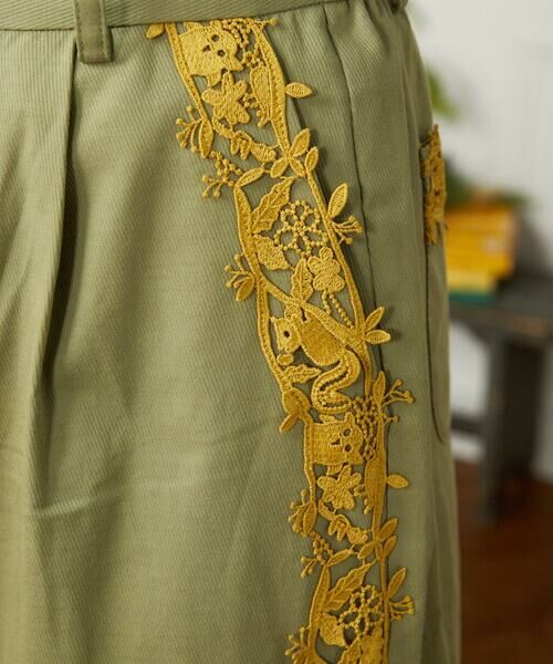 Jocomomola / ホコモモラ その他パンツ | Encaje de Animal フラワーレースワイドパンツ | 詳細12