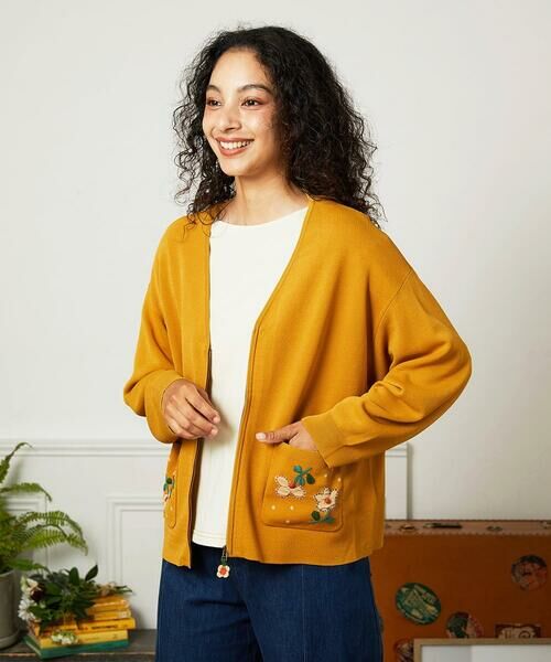 Jocomomola / ホコモモラ カーディガン・ボレロ | Flor Alta フラワー刺繍ジップカーディガン | 詳細1