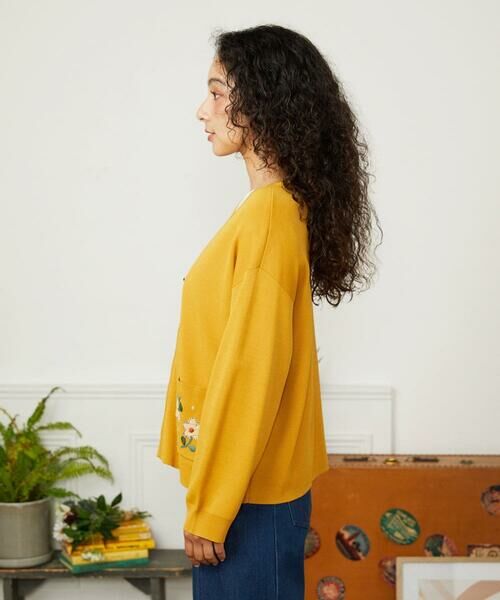 Jocomomola / ホコモモラ カーディガン・ボレロ | Flor Alta フラワー刺繍ジップカーディガン | 詳細2