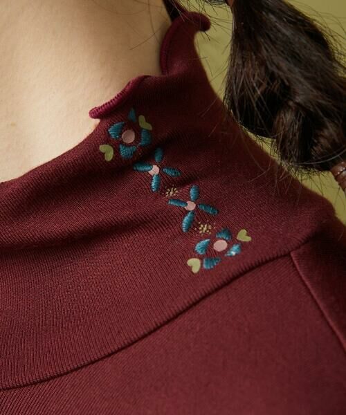 Jocomomola / ホコモモラ カットソー | レーヨンベアフライス フラワーモチーフハイネックカットソー | 詳細9