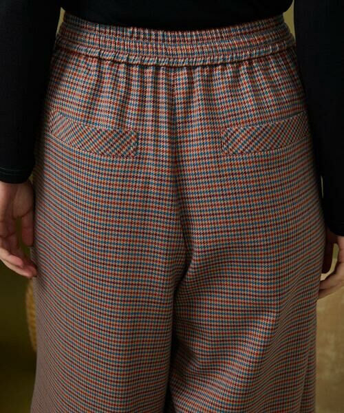 Jocomomola / ホコモモラ その他パンツ | T/Rドビー フラワー刺繍ワイドパンツ | 詳細14