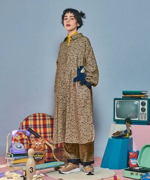 Jocomomola / ホコモモラ チノ・ワークパンツ | Calle de Manuela Malasana アニマルプリントパンツ | 詳細27