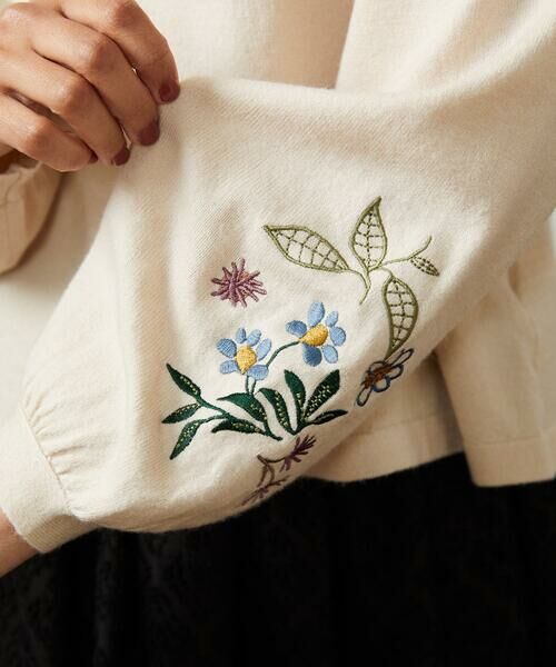 Jocomomola / ホコモモラ ニット・セーター | Tesoro フラワー刺繍ニットプルオーバー | 詳細21