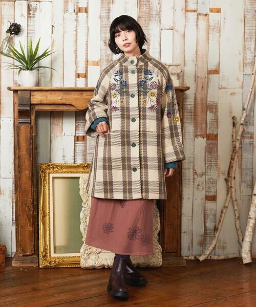 Jocomomola / ホコモモラ その他アウター | Calle de Bordadores チェック×フラワー刺繍コート | 詳細16