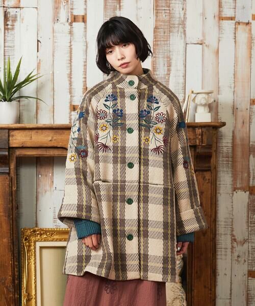 Jocomomola / ホコモモラ その他アウター | Calle de Bordadores チェック×フラワー刺繍コート | 詳細2