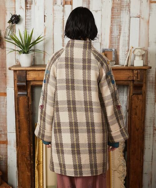 Jocomomola / ホコモモラ その他アウター | Calle de Bordadores チェック×フラワー刺繍コート | 詳細4