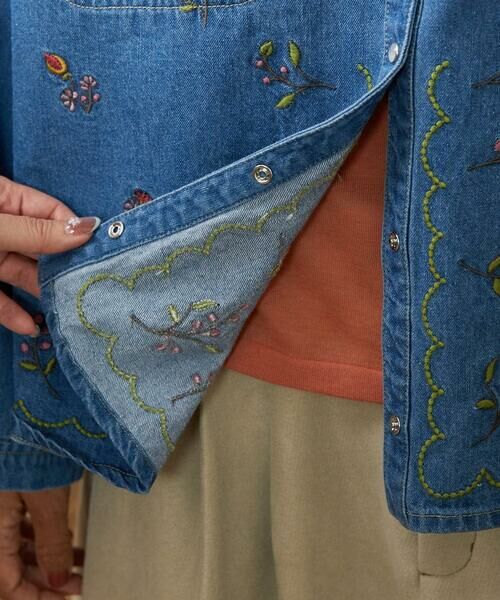 Jocomomola / ホコモモラ シャツ・ブラウス | El galgo フラワー刺繍デニムシャツ | 詳細17