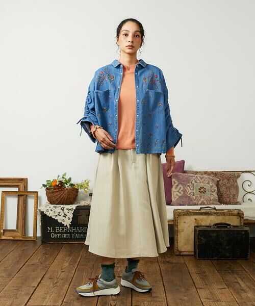 Jocomomola / ホコモモラ シャツ・ブラウス | El galgo フラワー刺繍デニムシャツ | 詳細7