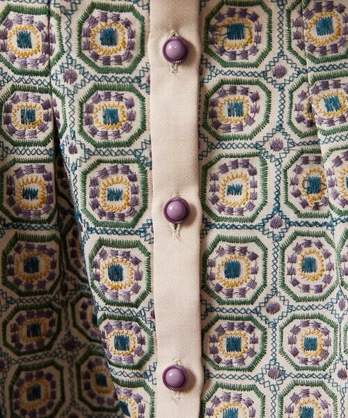 Jocomomola / ホコモモラ シャツ・ブラウス | Escudos 幾何調総刺繍ブラウス | 詳細13