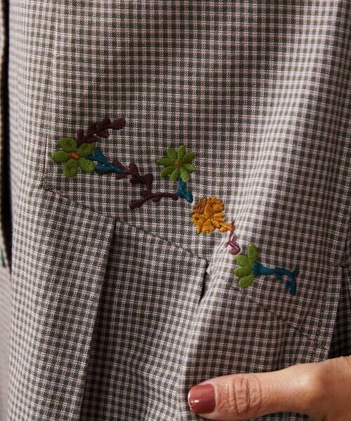 Jocomomola / ホコモモラ ロング・マキシ丈ワンピース | Flor pequena チェックフラワー刺繍ワンピース | 詳細9