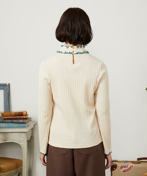 Jocomomola / ホコモモラ カットソー | 【2WAY】Tierras de cuitivo フラワー刺繍ハイネックカットソー | 詳細6