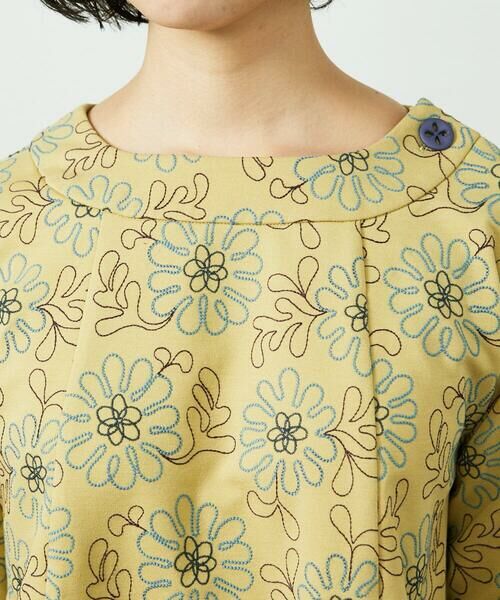 Jocomomola / ホコモモラ カットソー | Crisantemo curvo フラワー総刺繍カットソー | 詳細5
