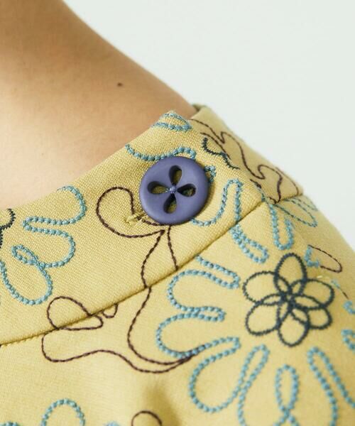 Jocomomola / ホコモモラ カットソー | Crisantemo curvo フラワー総刺繍カットソー | 詳細6