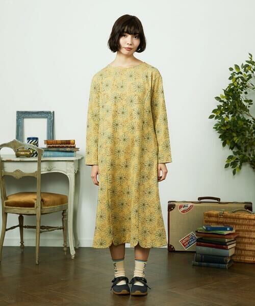 Jocomomola / ホコモモラ ロング・マキシ丈ワンピース | Crisantemo curvo フラワー総刺繍ワンピース | 詳細2