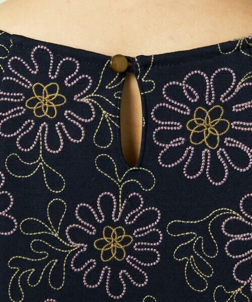 Jocomomola / ホコモモラ ロング・マキシ丈ワンピース | Crisantemo curvo フラワー総刺繍ワンピース | 詳細12