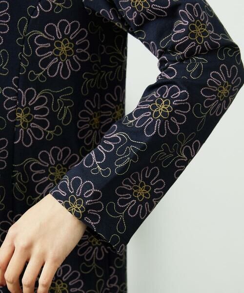 Jocomomola / ホコモモラ ロング・マキシ丈ワンピース | Crisantemo curvo フラワー総刺繍ワンピース | 詳細9