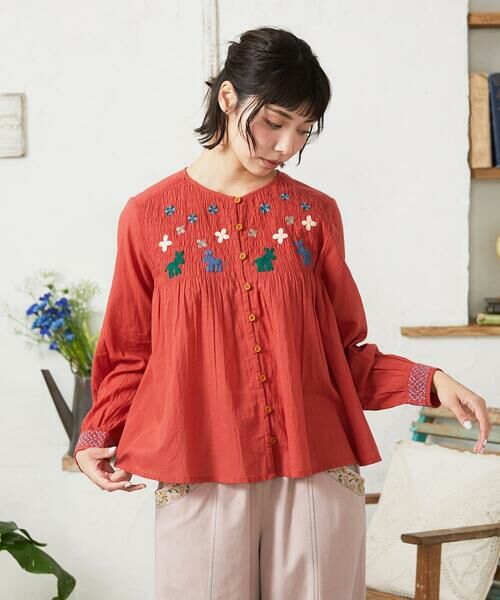 Jocomomola / ホコモモラ シャツ・ブラウス | Baile animal アニマル刺繍ブラウス | 詳細2